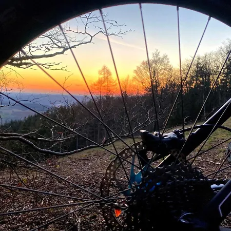 Fraenkische Linie - Radspitz-ferienwohnungen 아파트 *